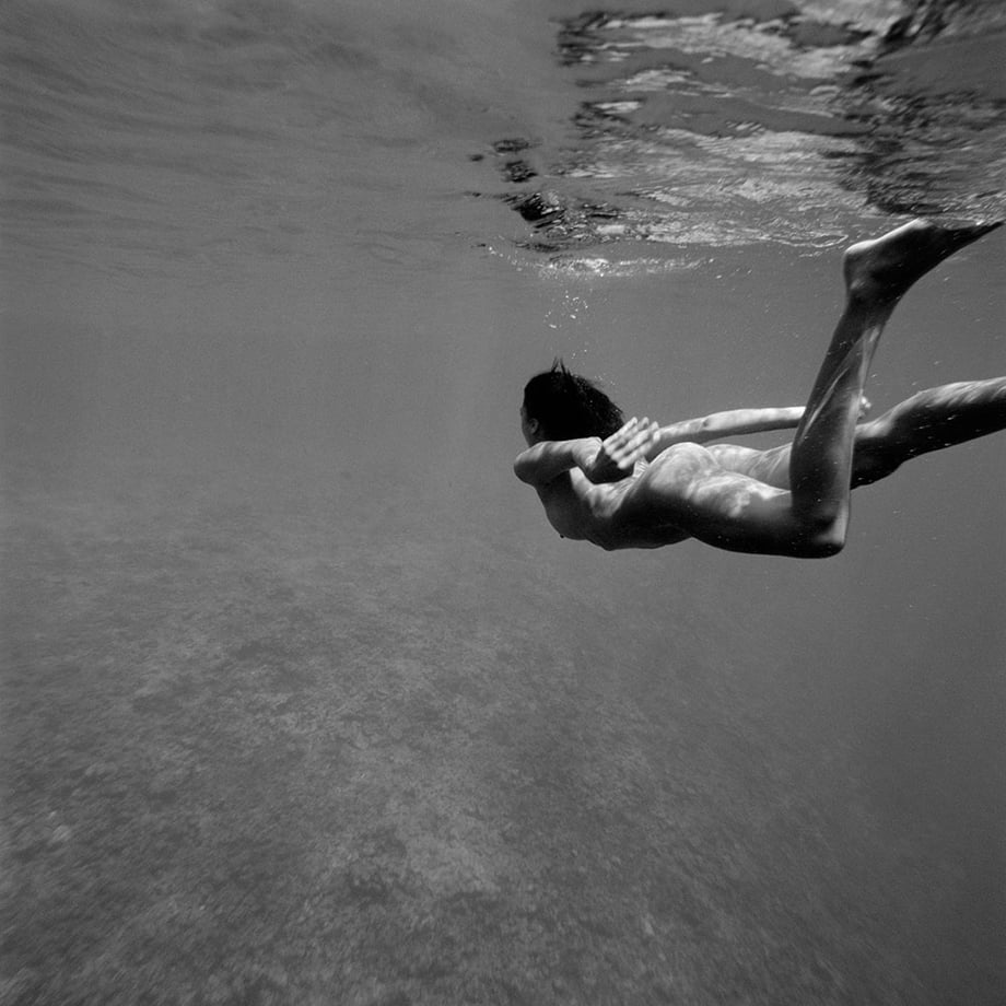 Perth, Australia-based sports, lifestyle, and portrait photographers Ian & Erick Regnard's underwater project Floating Bits.