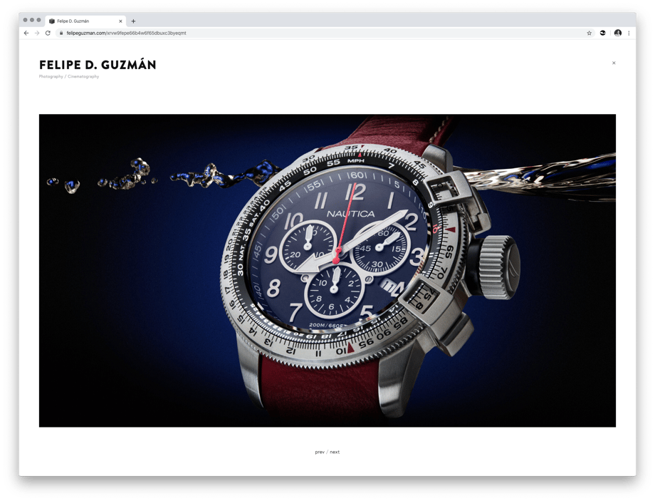 Still life of a watch on Felipe Guzmán's website.