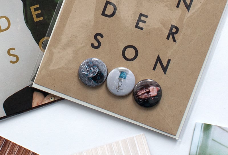 Buttons with the photographer's images are shown in a promo package