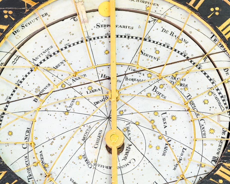 Alastair Philip Wiper's photo of the pendulum clock's face, showing placement of the stars and mechanisms made from gold