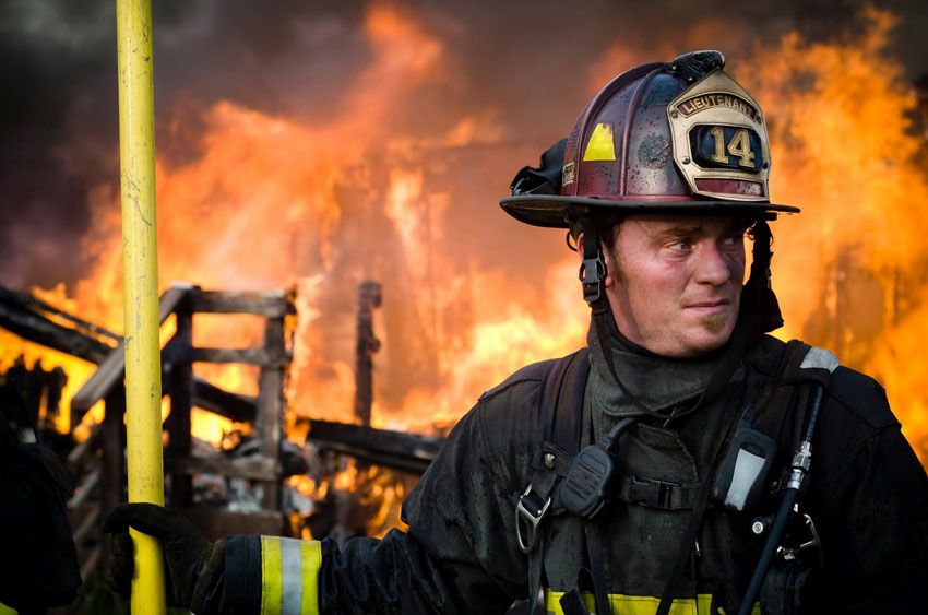 firefighters, sean boggs photographs, fire fighters in action, real fire, emts, denver photographer, fireman outfit, fire simulations