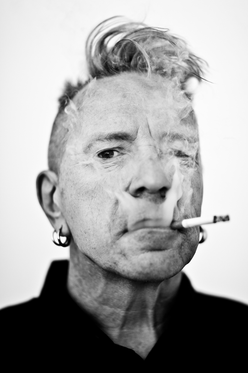 Johnny Rotten photographed by Robert Gallagher