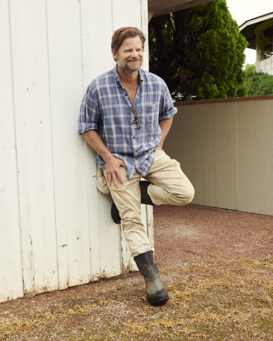 Steve Zahn smiling candidly shot by Egan Parks for the Hollywood Reporter