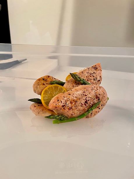 Cooked and seasoned chicken and vegetables shot in the size of a Ziploc Endurables bag to be composed in post production by photographer Morgan Ione.