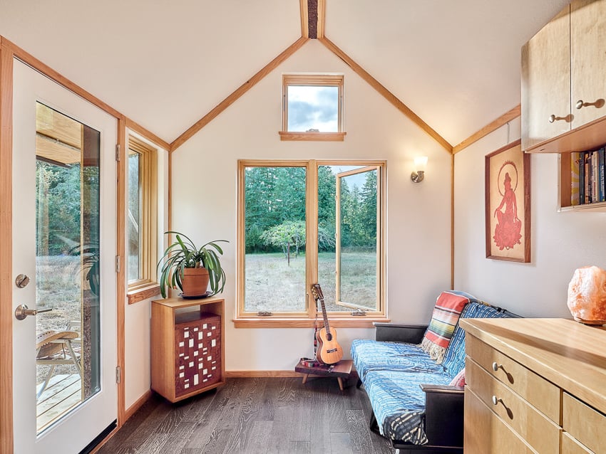 Photographer Evan Kaufman for Cultivate Tiny House Project