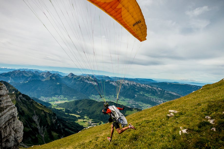 Alexandre Buisse, haute-savoie, photographers in france, red bull, red bull events, relay race, energy drink, photography, wonderful machine, paragliding, adventure competitions