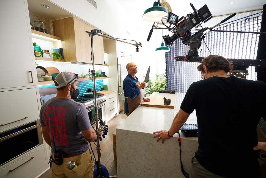 Behind the scenes photo of Alton Brown for a Neuriva campaign. 