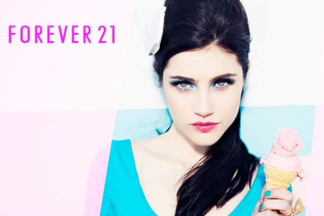 Cosmetic ad shot by New York-based fashion photographer Chris Hunt for Forever21