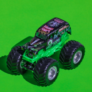 During COVID: Geo Rittenmyer and his son Ryatt Snap a Vibrant Series of Monster Trucks